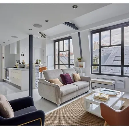 Duplex Center Of By Prestige *