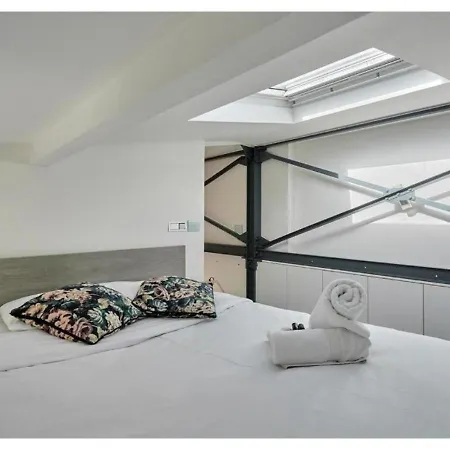 Duplex Center Of By Prestige * Paris