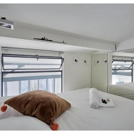 Duplex Center Of By Prestige شقة *